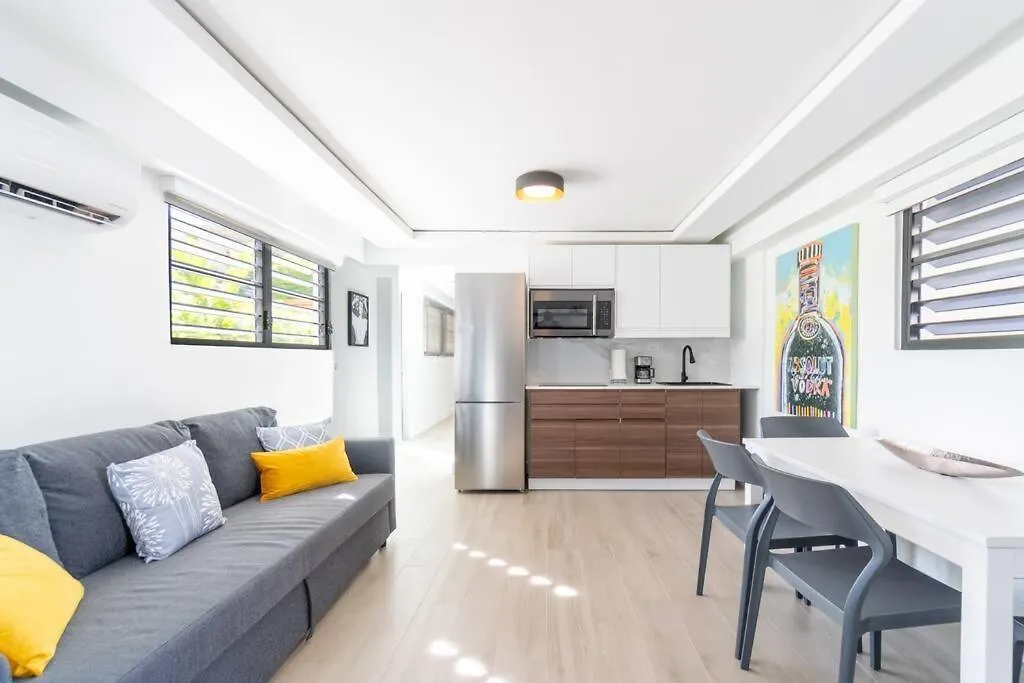 Emerald Haus 12Bd 6Bath Sleeps 26 People 圣胡安